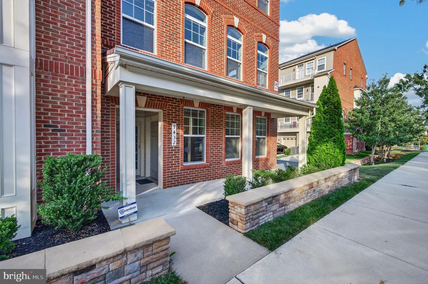 7432 Saint Margarets Blvd #b Property Photo 43