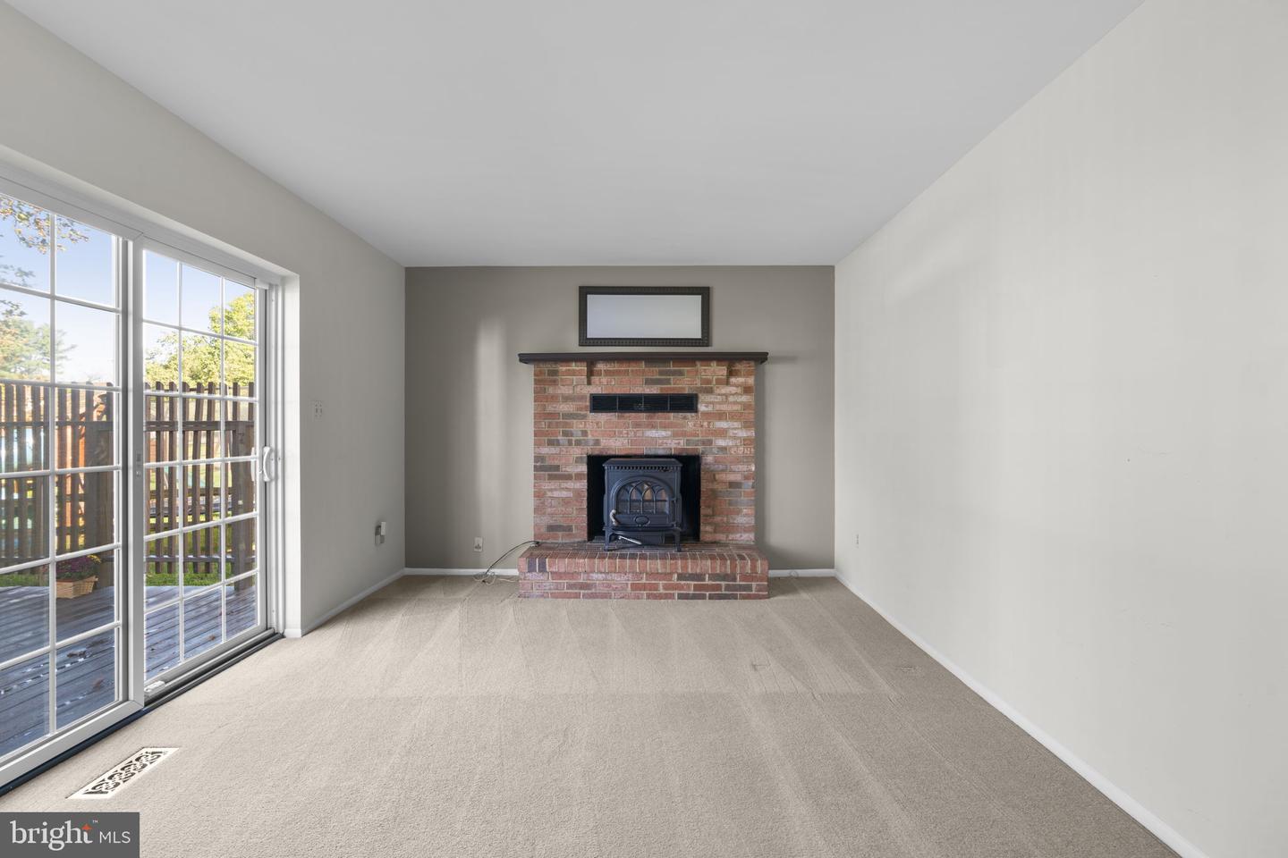 6252 Dawn Day Dr Property Photo 16