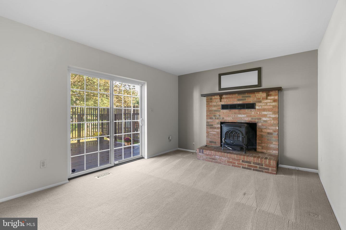 6252 Dawn Day Dr Property Photo 17
