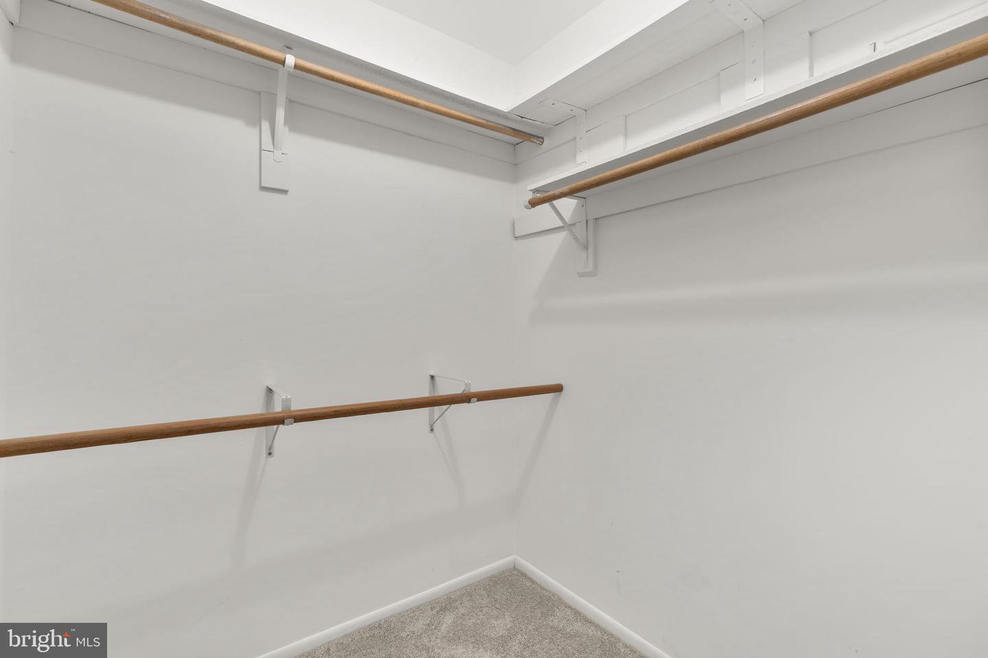 6252 Dawn Day Dr Property Photo 24