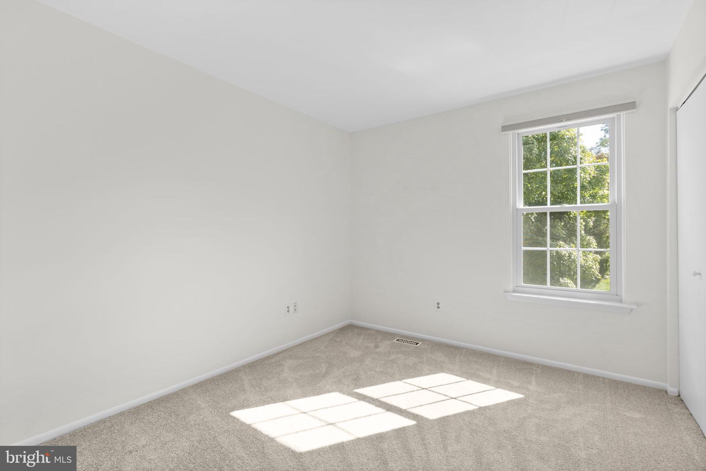 6252 Dawn Day Dr Property Photo 27