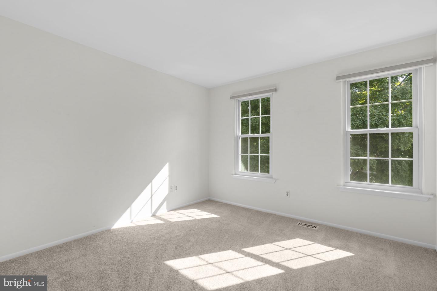 6252 Dawn Day Dr Property Photo 31