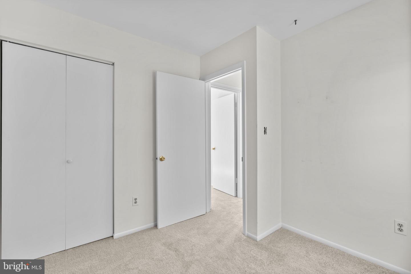6252 Dawn Day Dr Property Photo 32