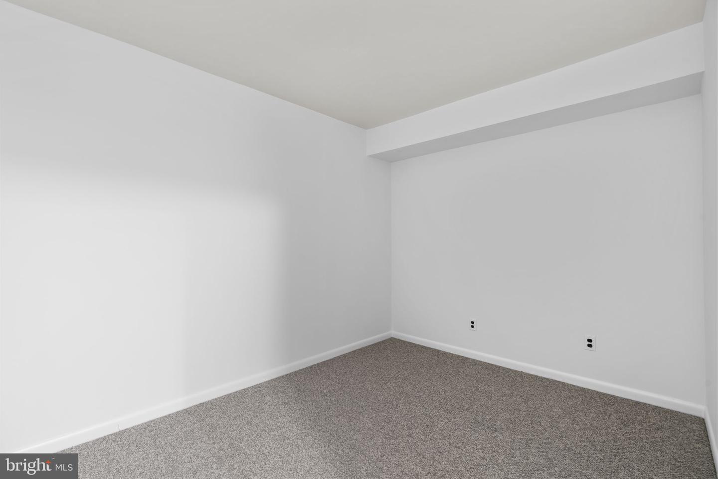 6252 Dawn Day Dr Property Photo 38