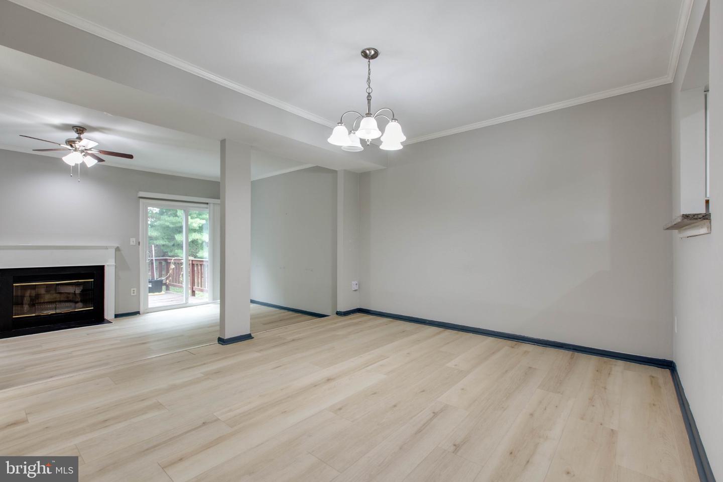 7717 Heatherside Ln Property Photo 11