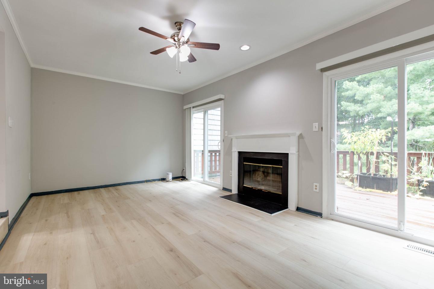 7717 Heatherside Ln Property Photo 16
