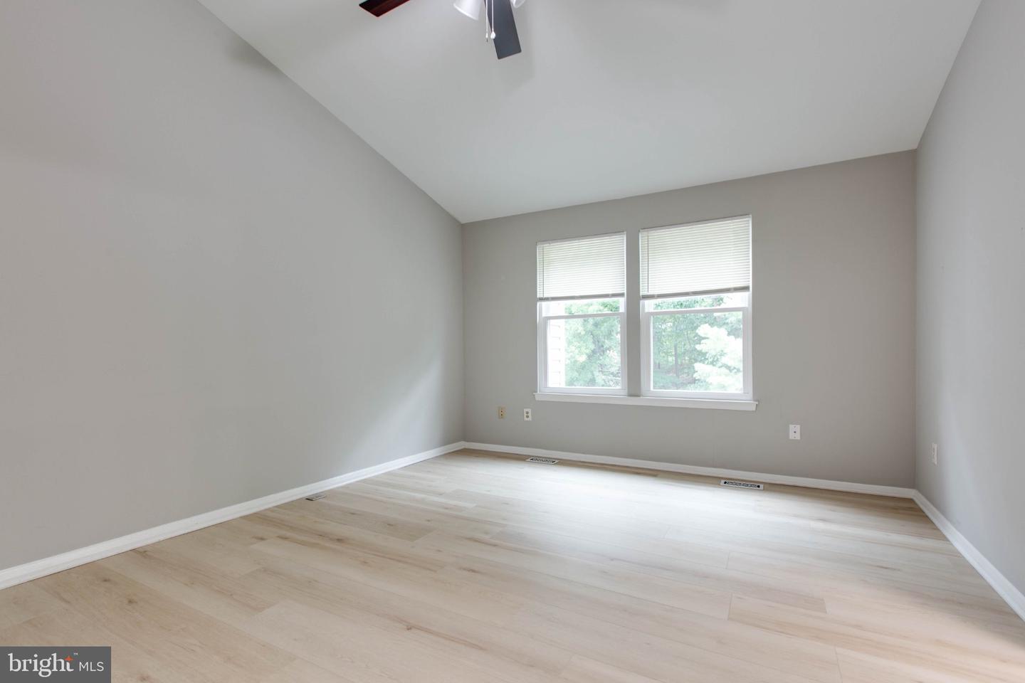 7717 Heatherside Ln Property Photo 22