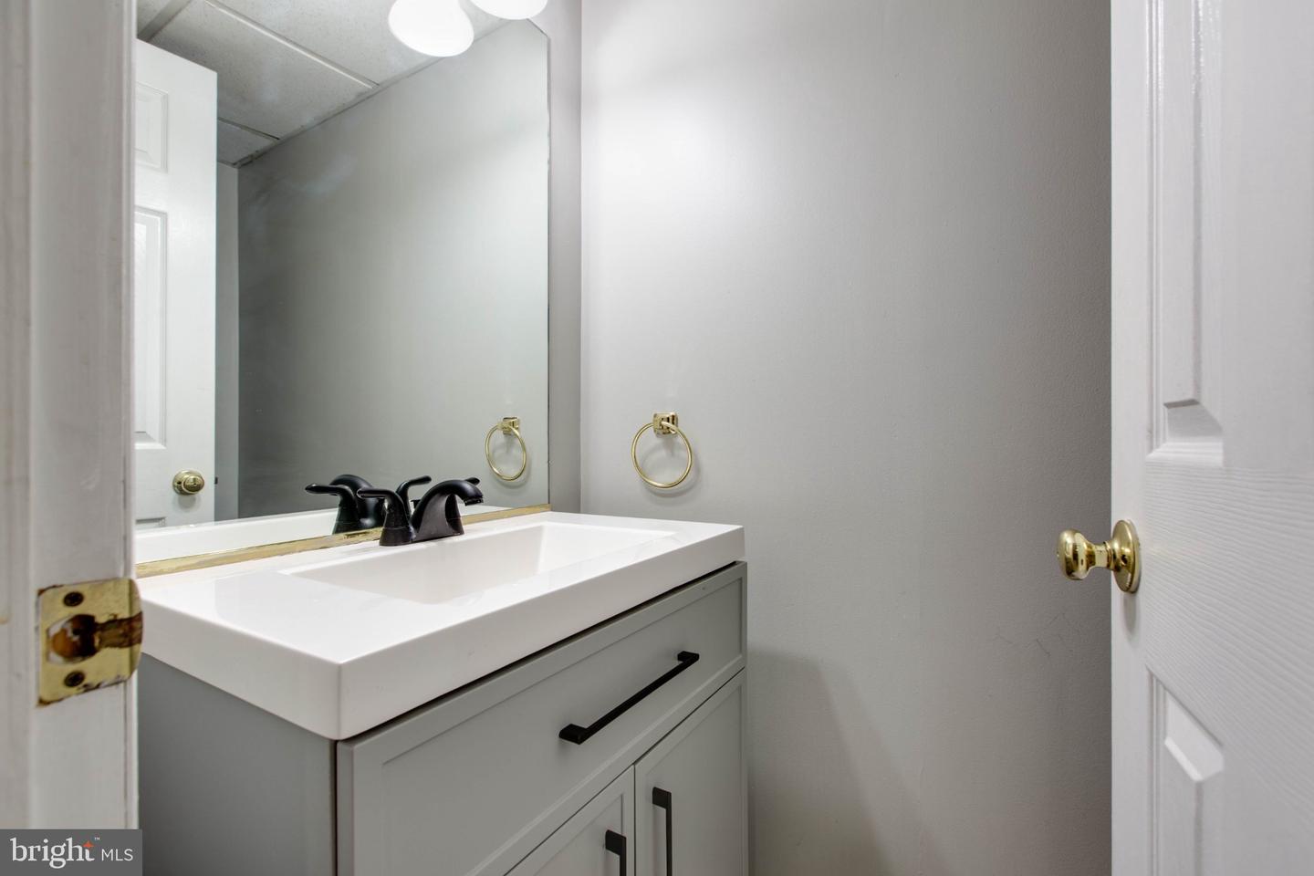 7717 Heatherside Ln Property Photo 36