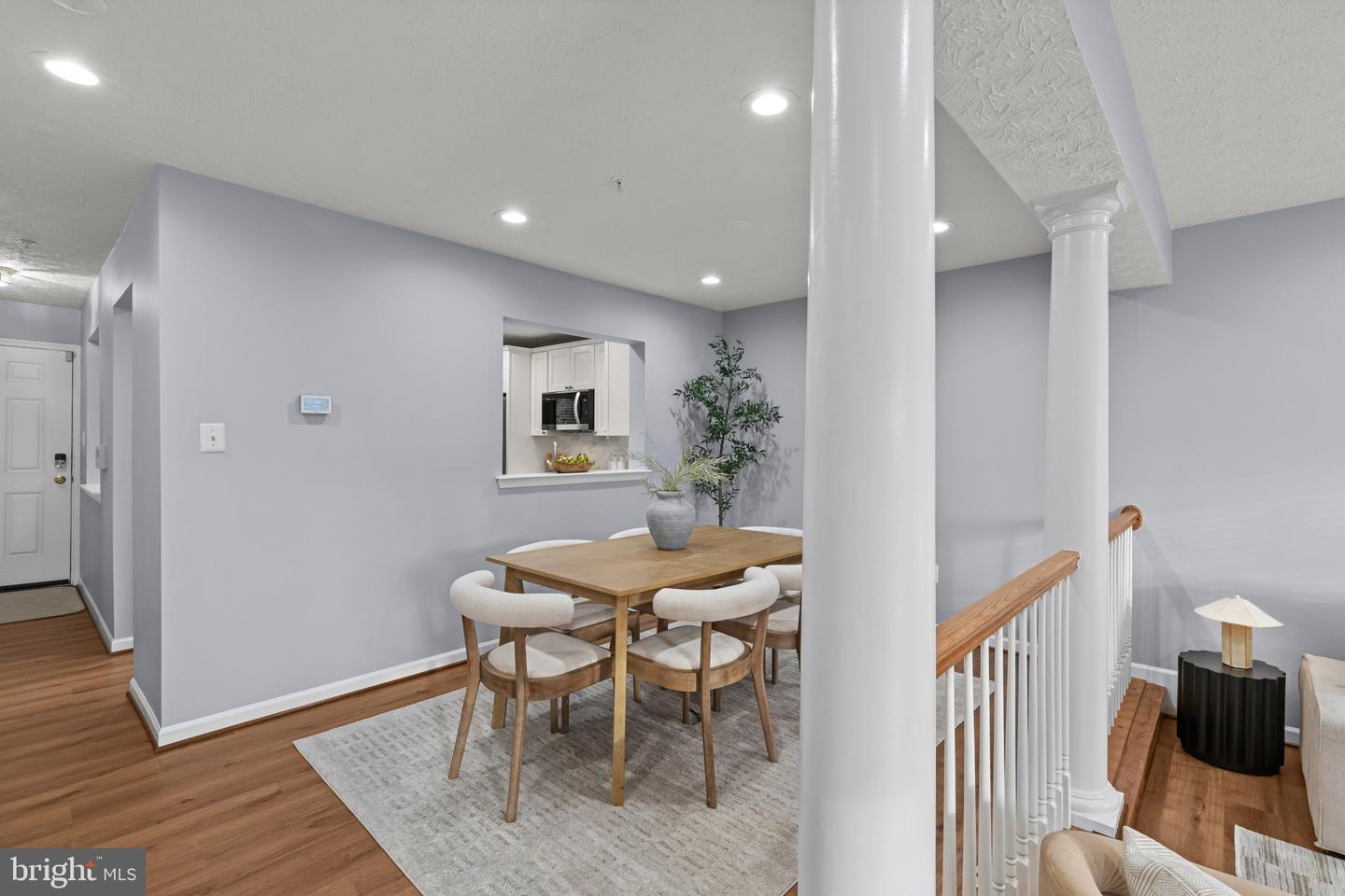 3317 Hollow Ct Property Photo 10