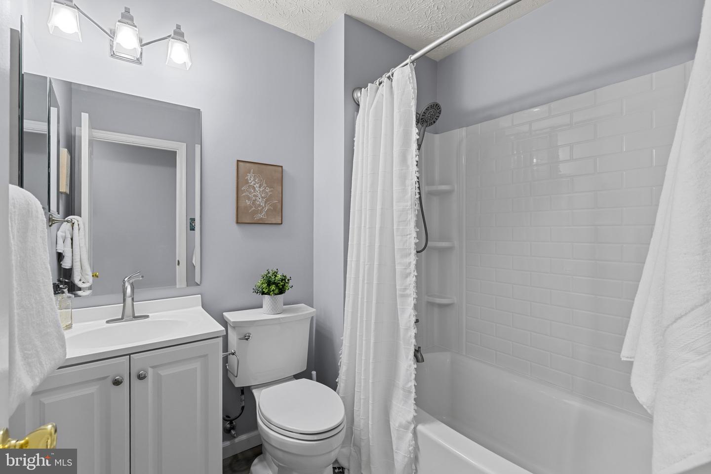 3317 Hollow Ct Property Photo 32