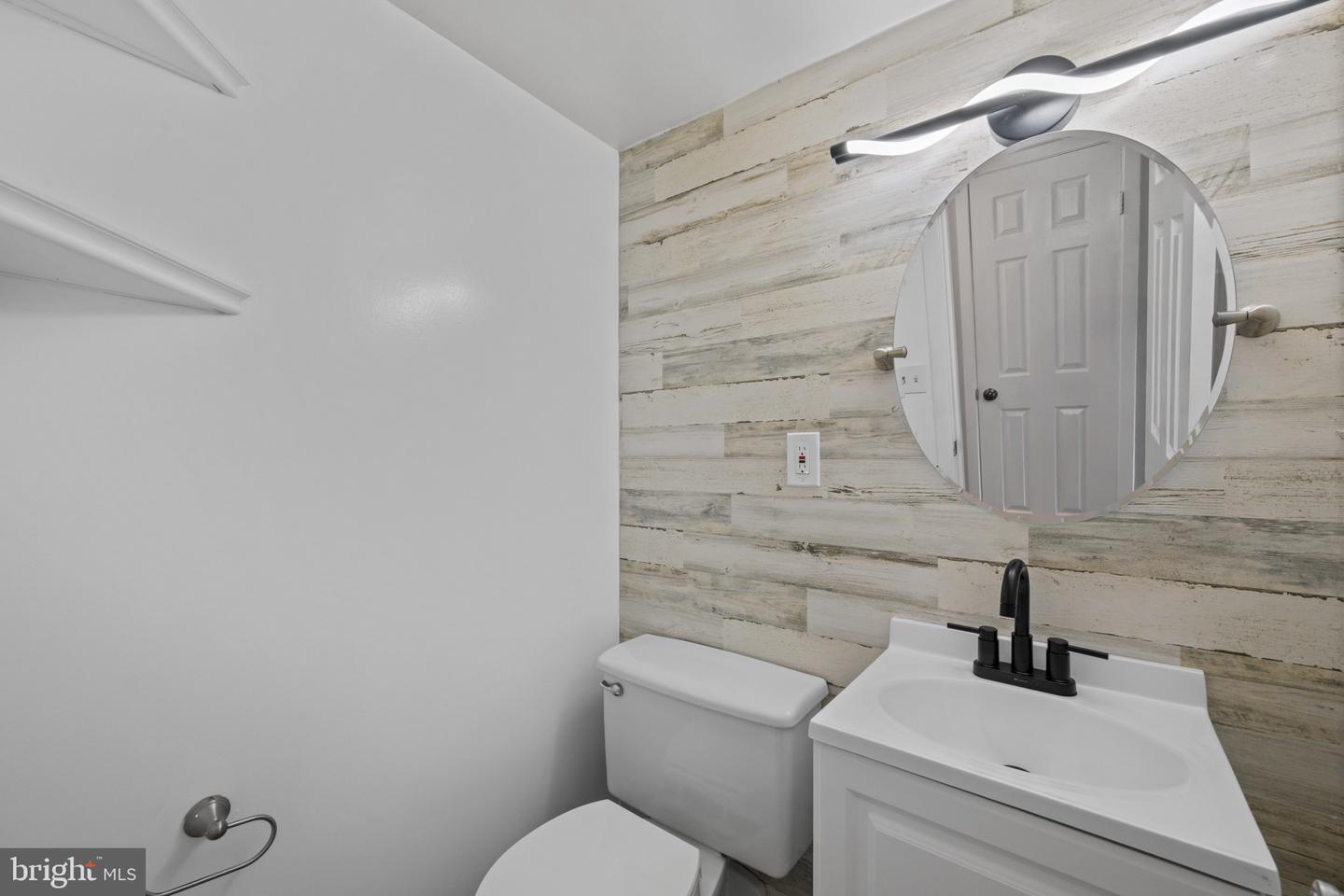 6490 Barchink Pl Property Photo 16
