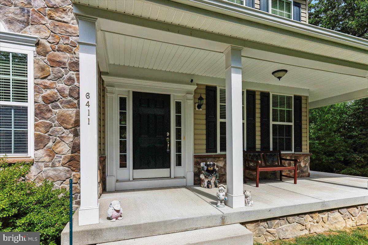 6411 Montgomery Rd Property Photo 2