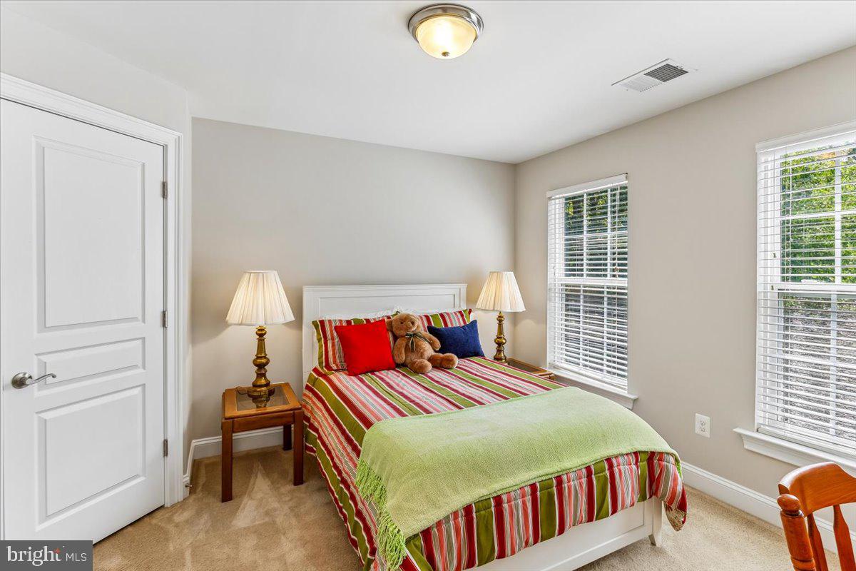 6411 Montgomery Rd Property Photo 27