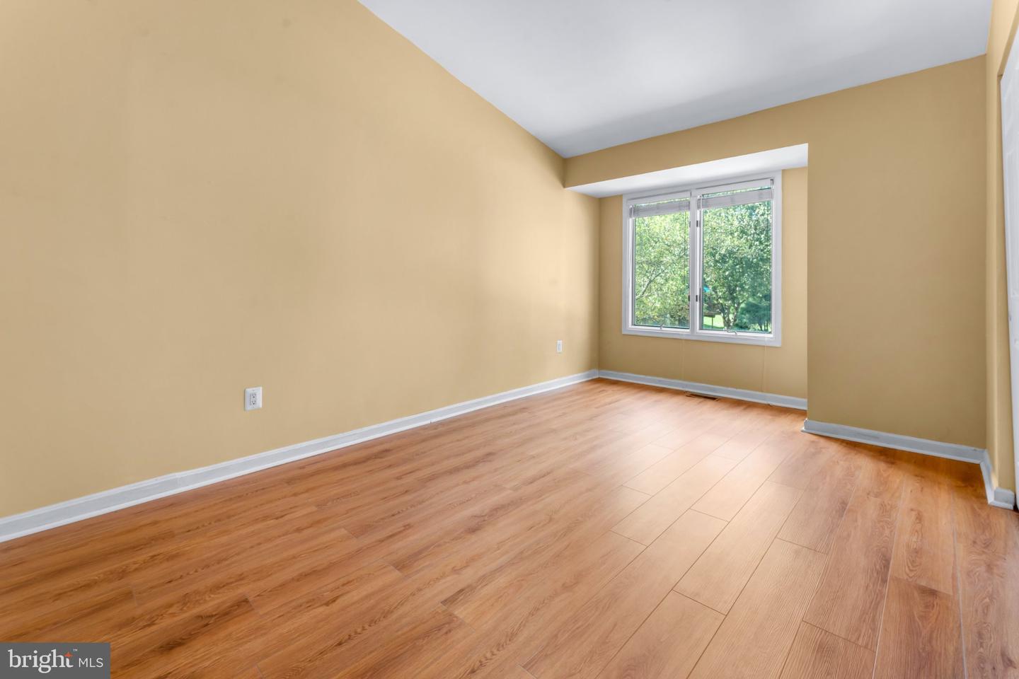 5095 Columbia Road #16 17 Property Photo 35