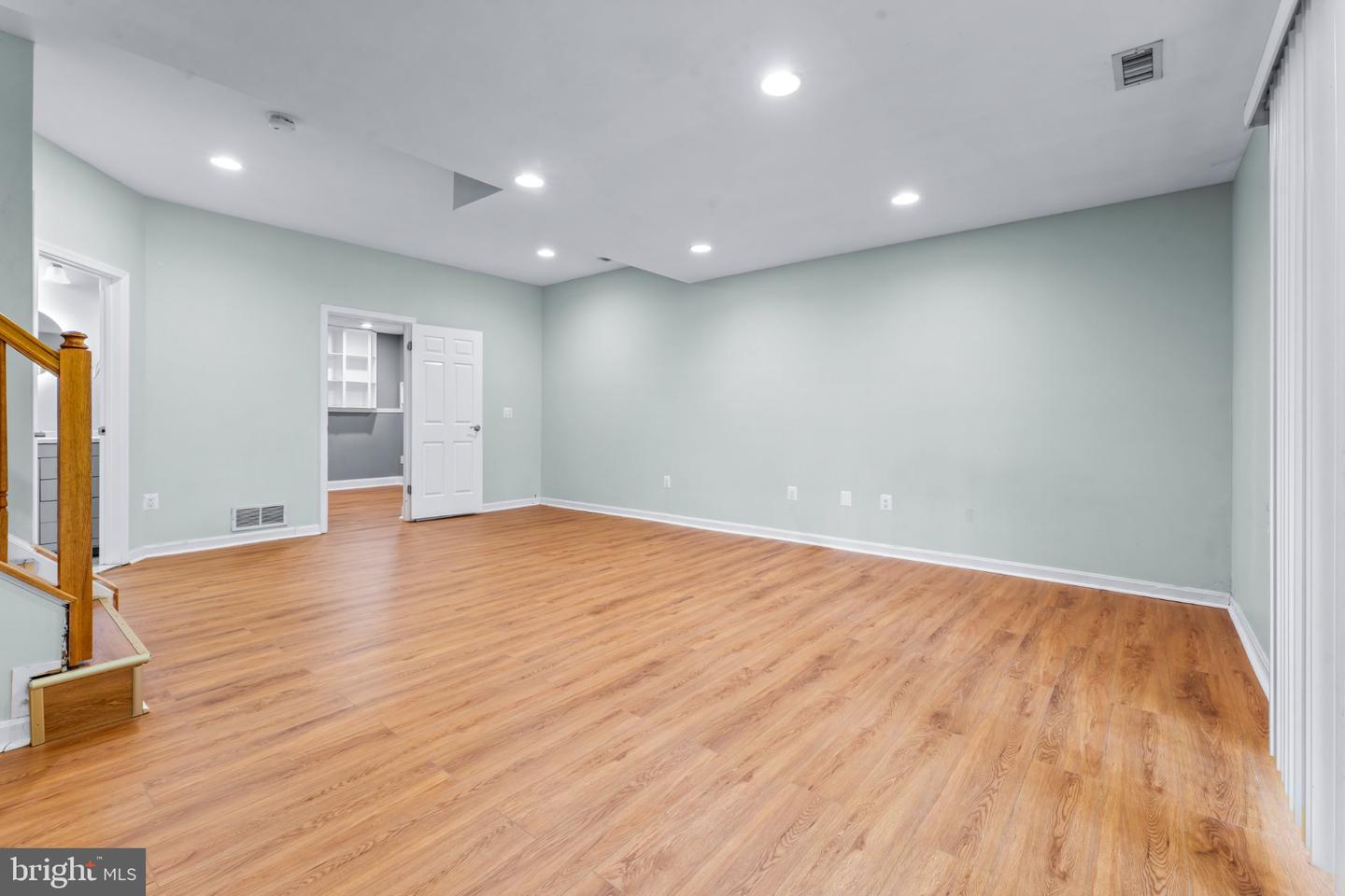 5095 Columbia Road #16 17 Property Photo 46