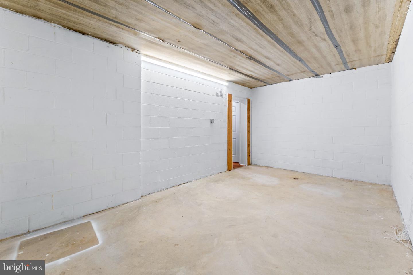 5095 Columbia Road #16 17 Property Photo 55
