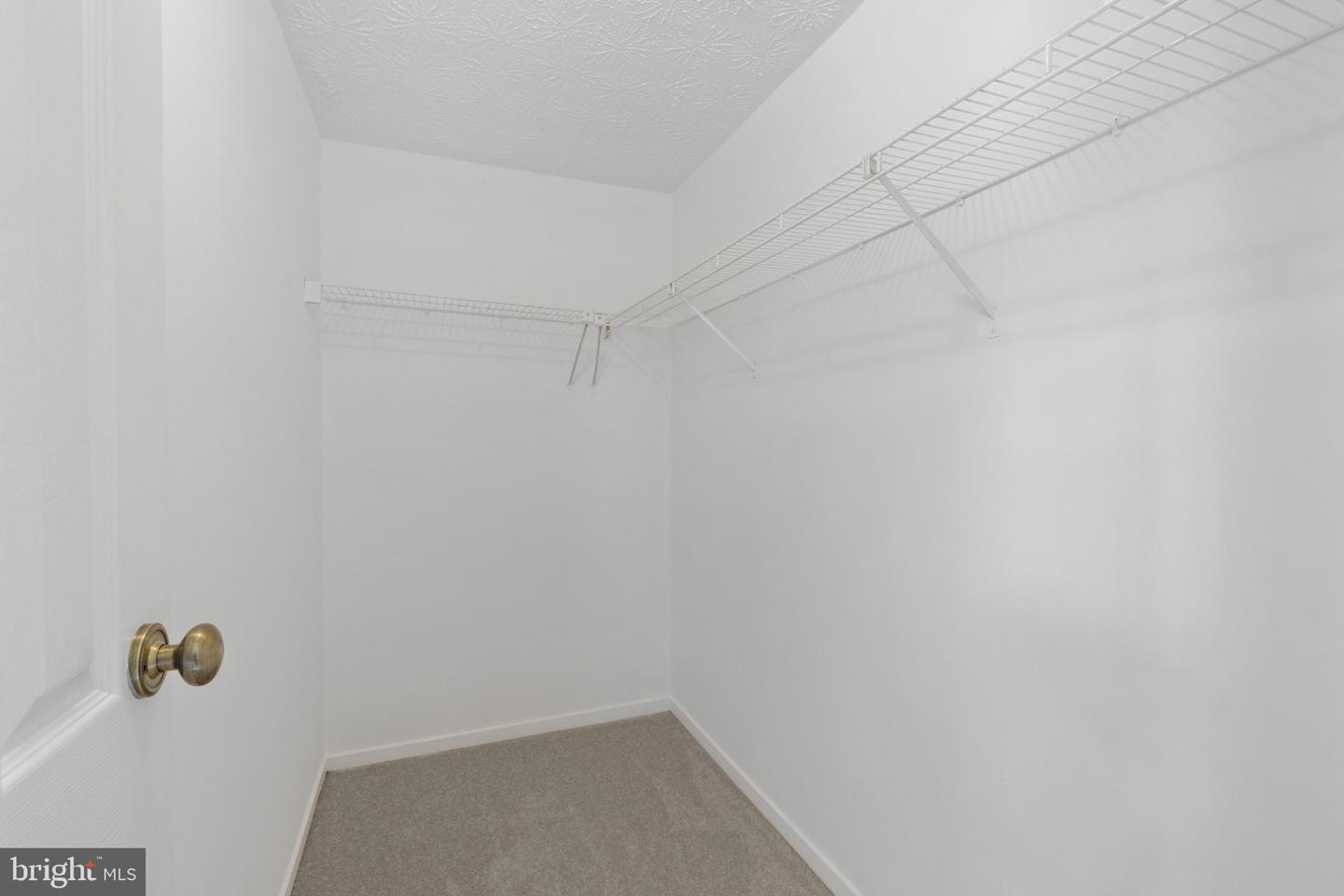 5586 Hunting Horn Drive Dr Property Photo 20
