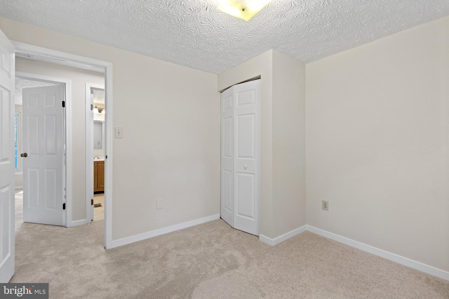 5586 Hunting Horn Drive Dr Property Photo 23