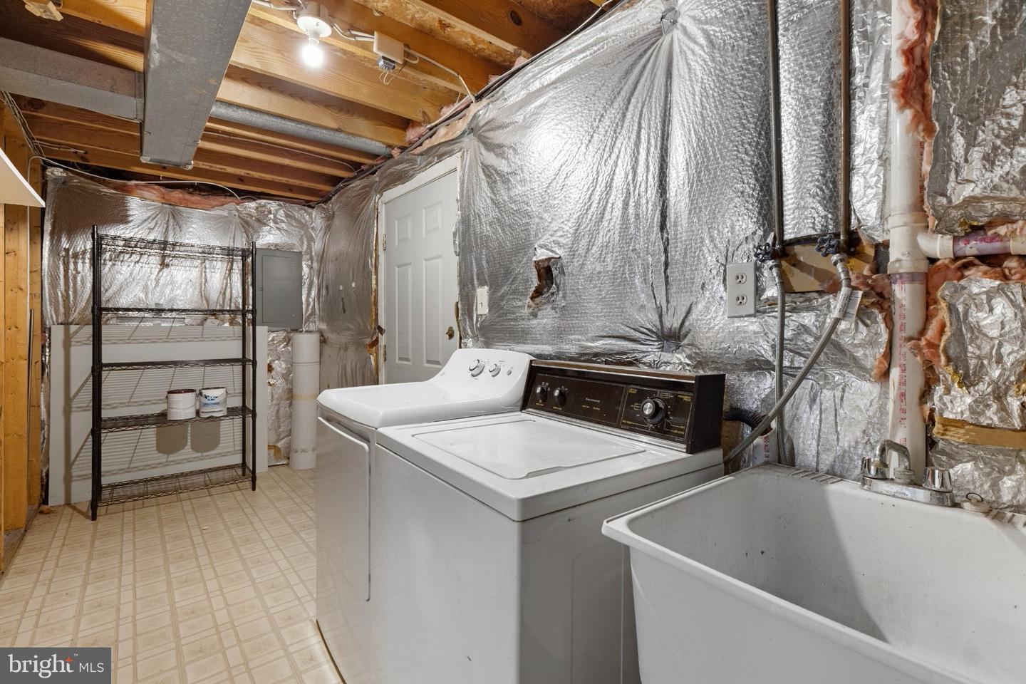 5586 Hunting Horn Drive Dr Property Photo 29