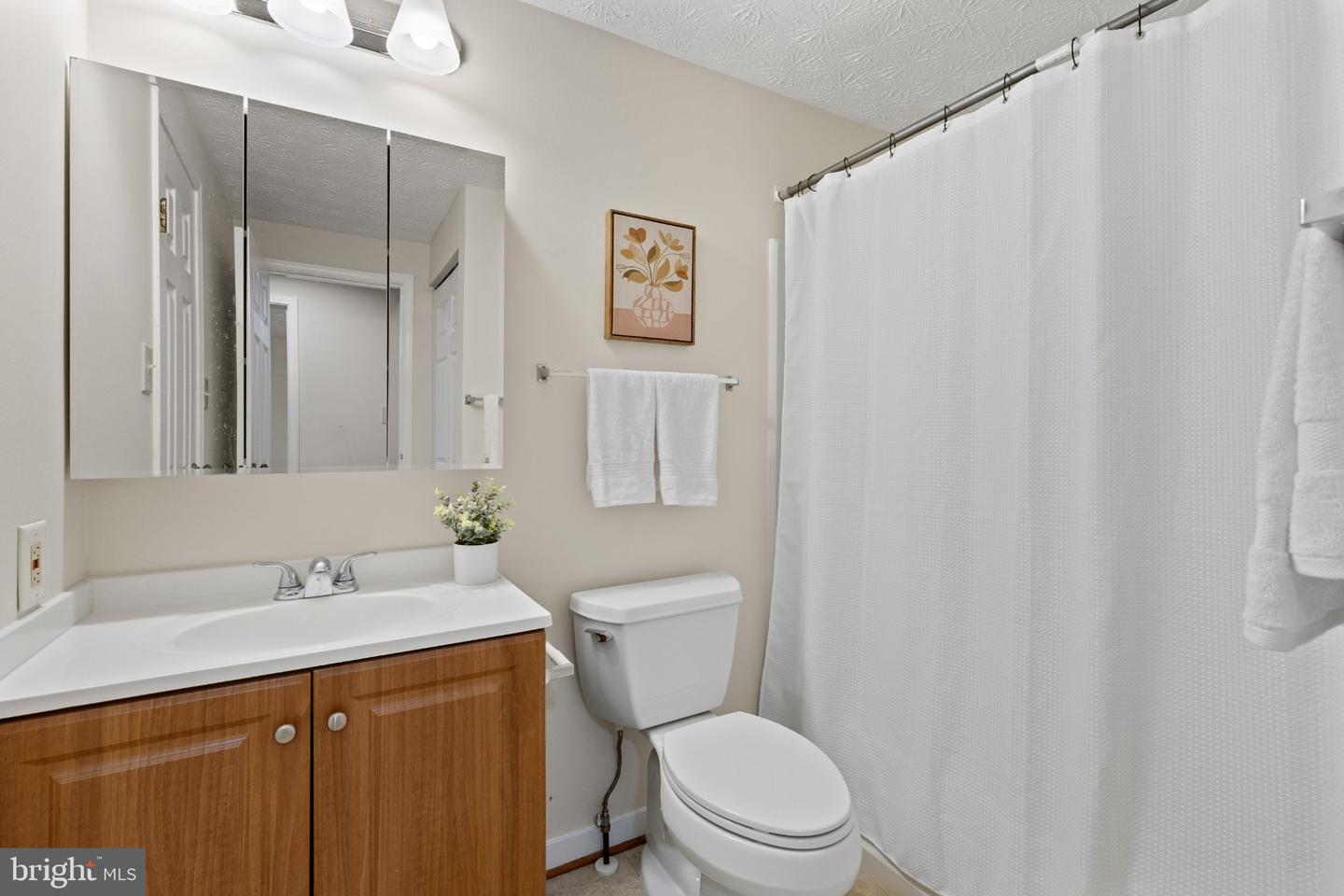 5586 Hunting Horn Drive Dr Property Photo 30