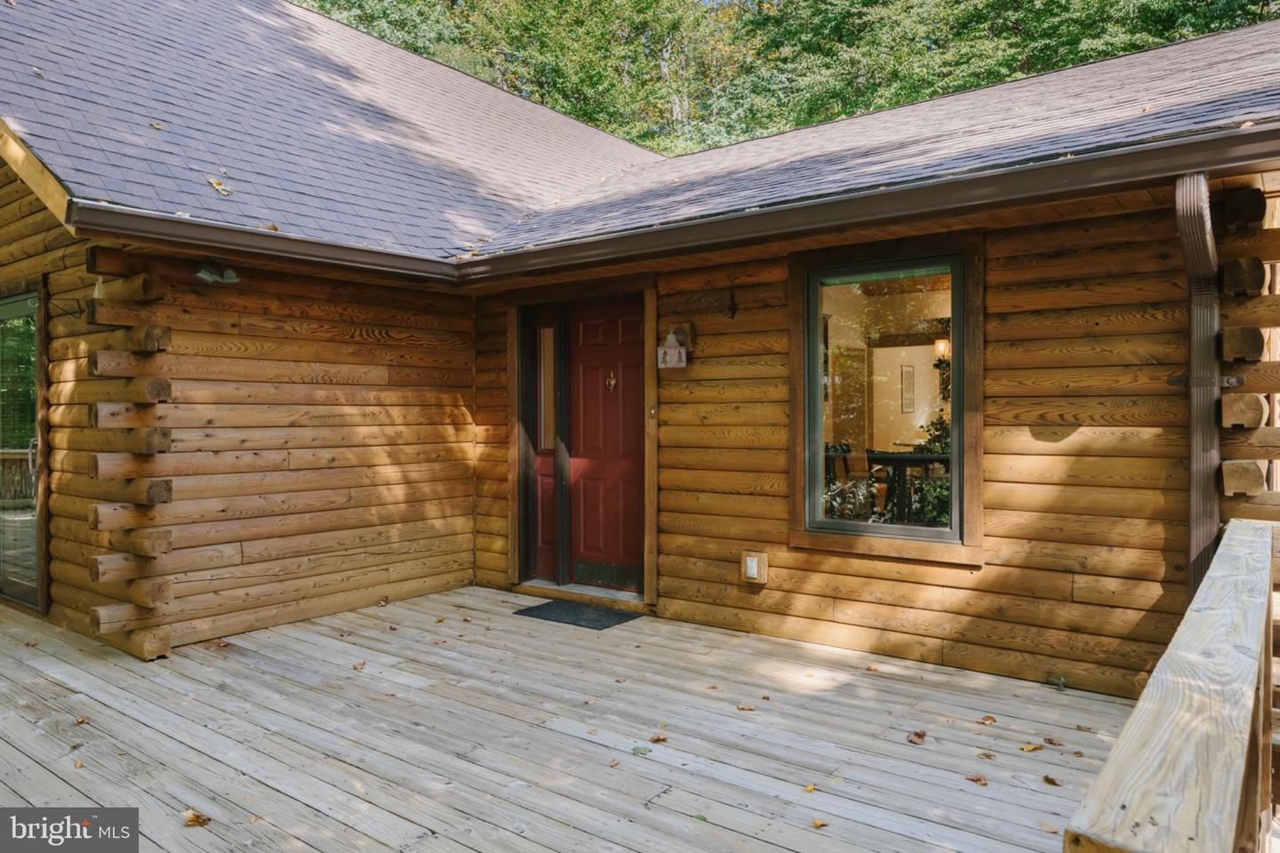 4667 Beechwood Rd Property Photo 3