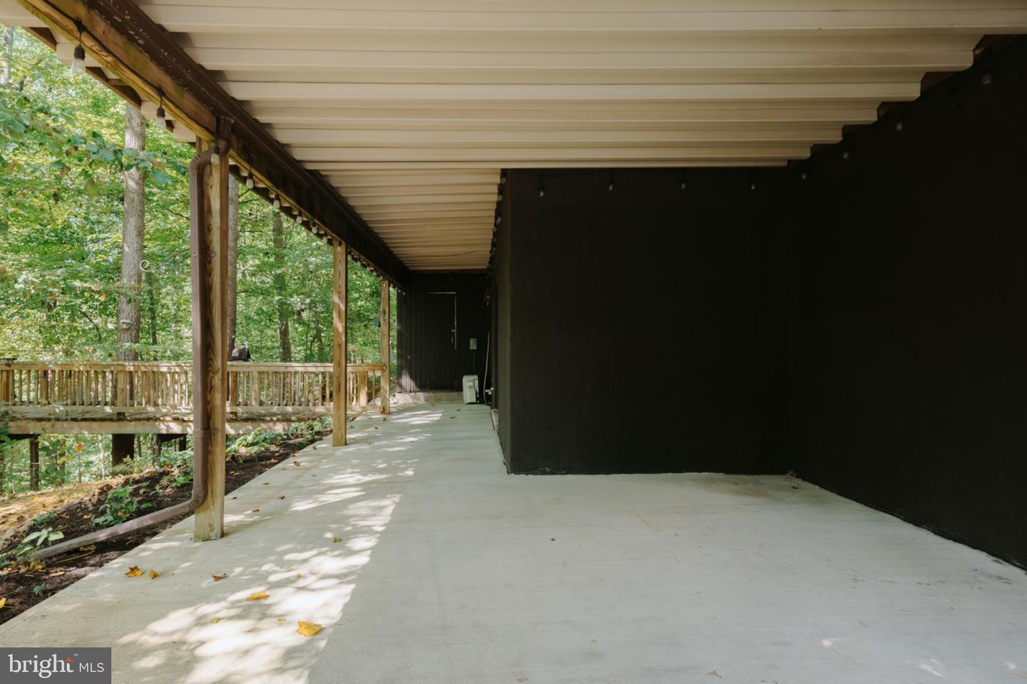 4667 Beechwood Rd Property Photo 59
