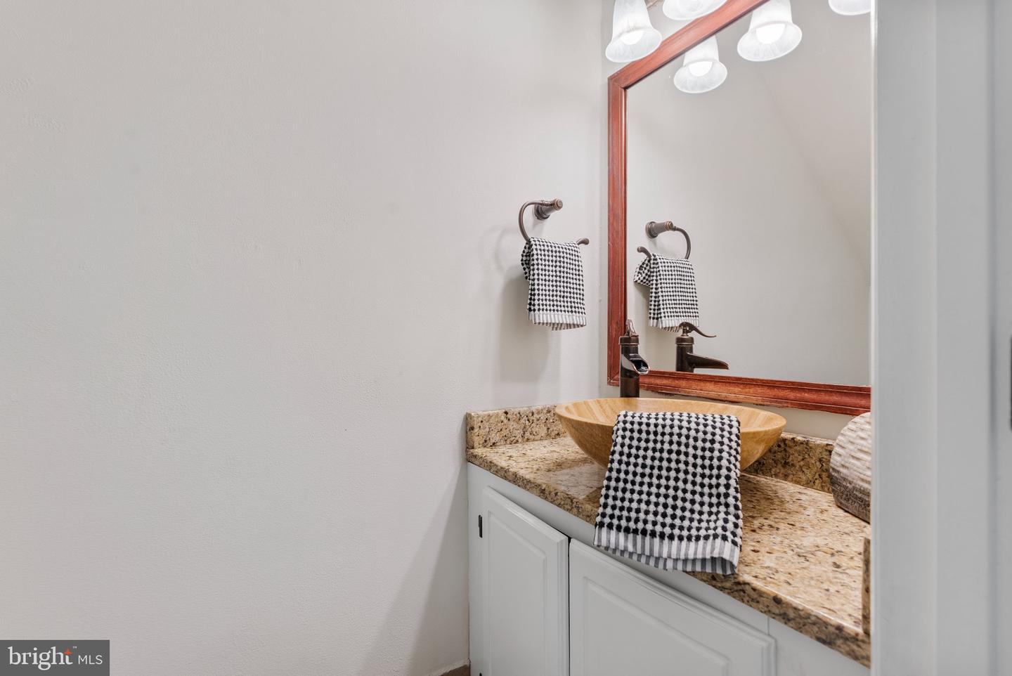 7110 Winter Rose Path Property Photo 13