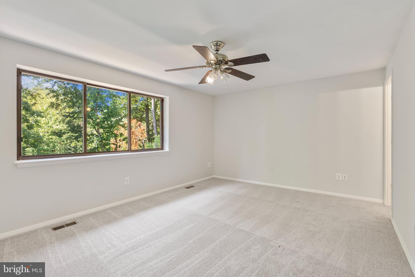 7110 Winter Rose Path Property Photo 15