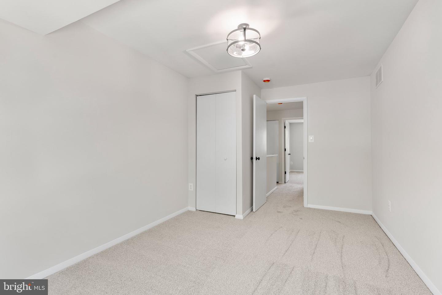 7110 Winter Rose Path Property Photo 20