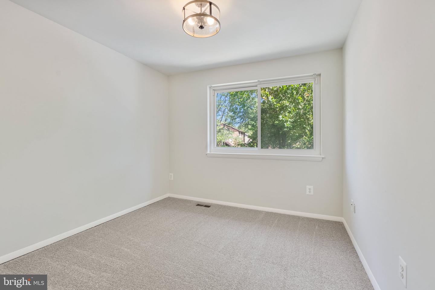 7110 Winter Rose Path Property Photo 22
