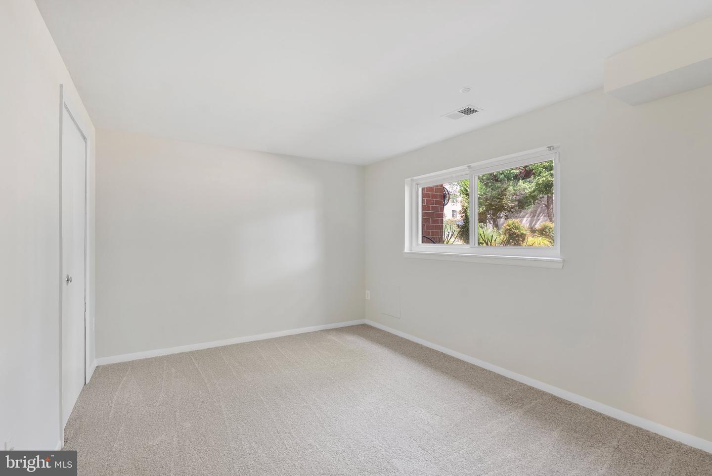7110 Winter Rose Path Property Photo 30