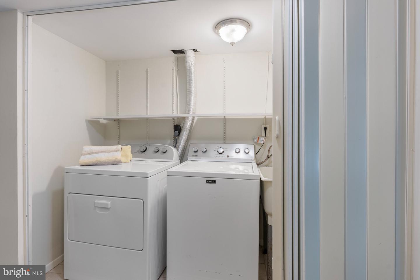 7110 Winter Rose Path Property Photo 31