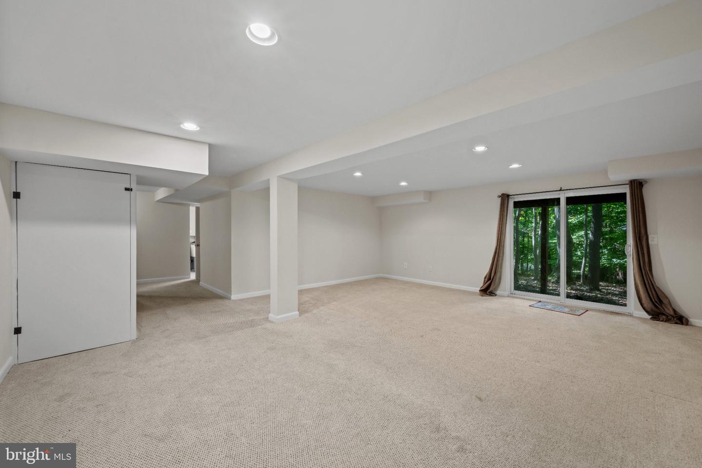 5526 High Tor Hl Property Photo 25