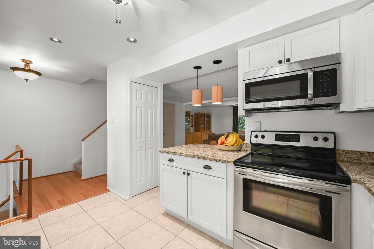 7100 Winter Rose Path Property Photo 6