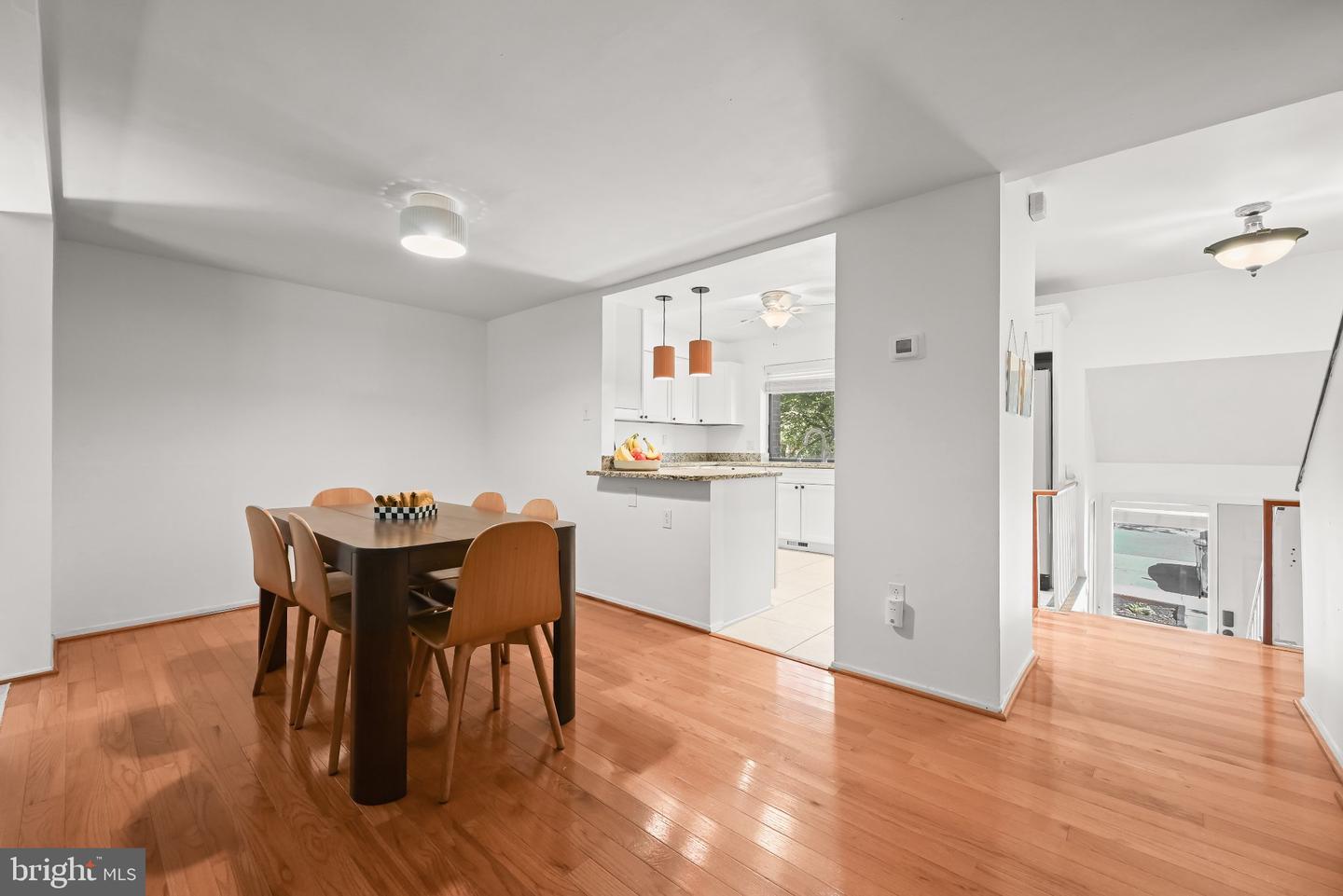 7100 Winter Rose Path Property Photo 8