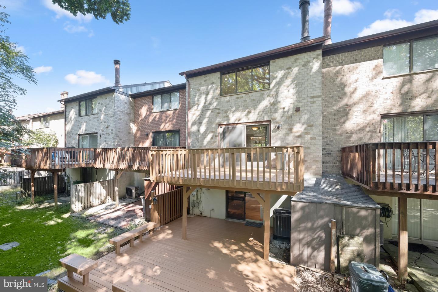 7100 Winter Rose Path Property Photo 36