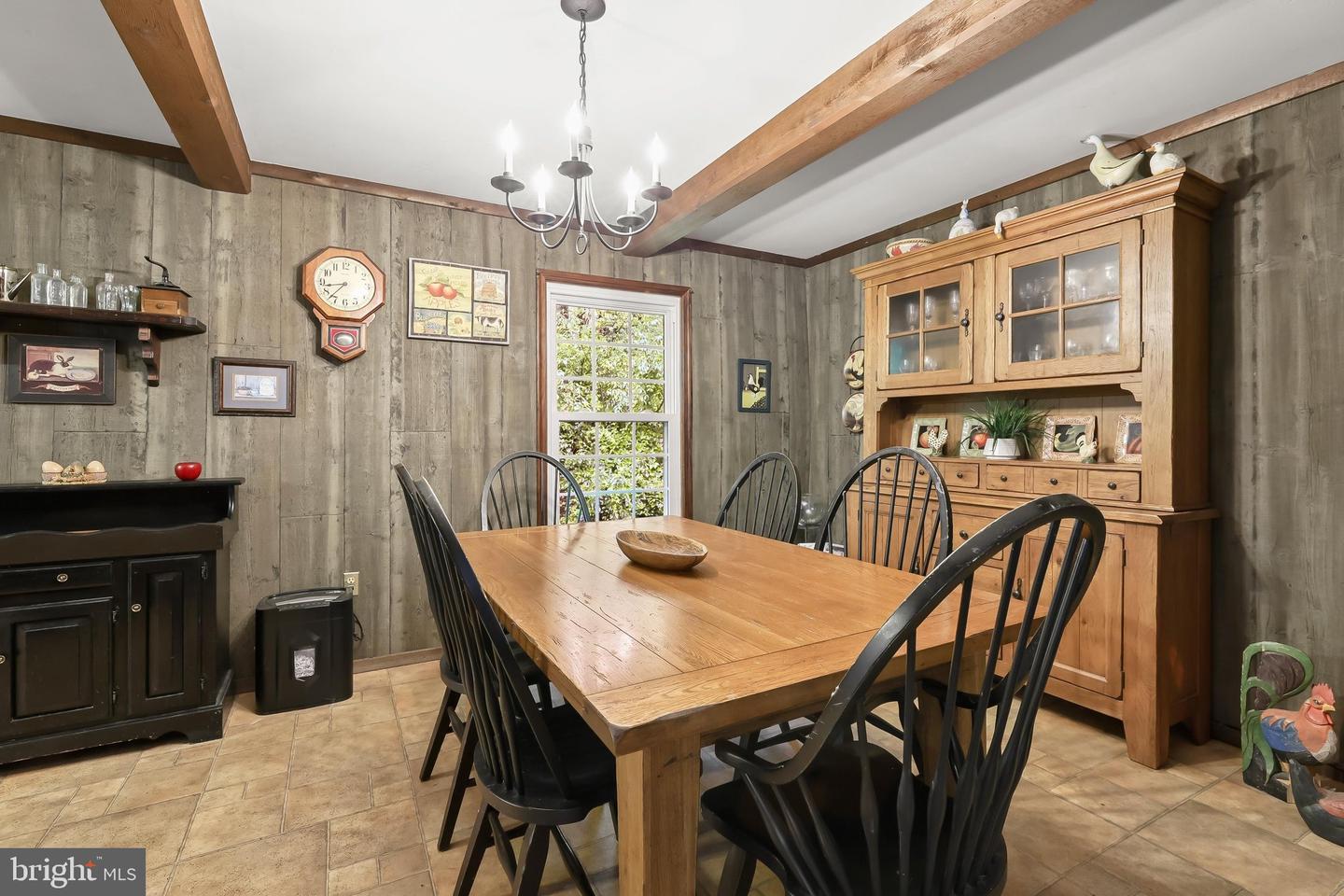 16025 Carrs Mill Rd Property Photo 6