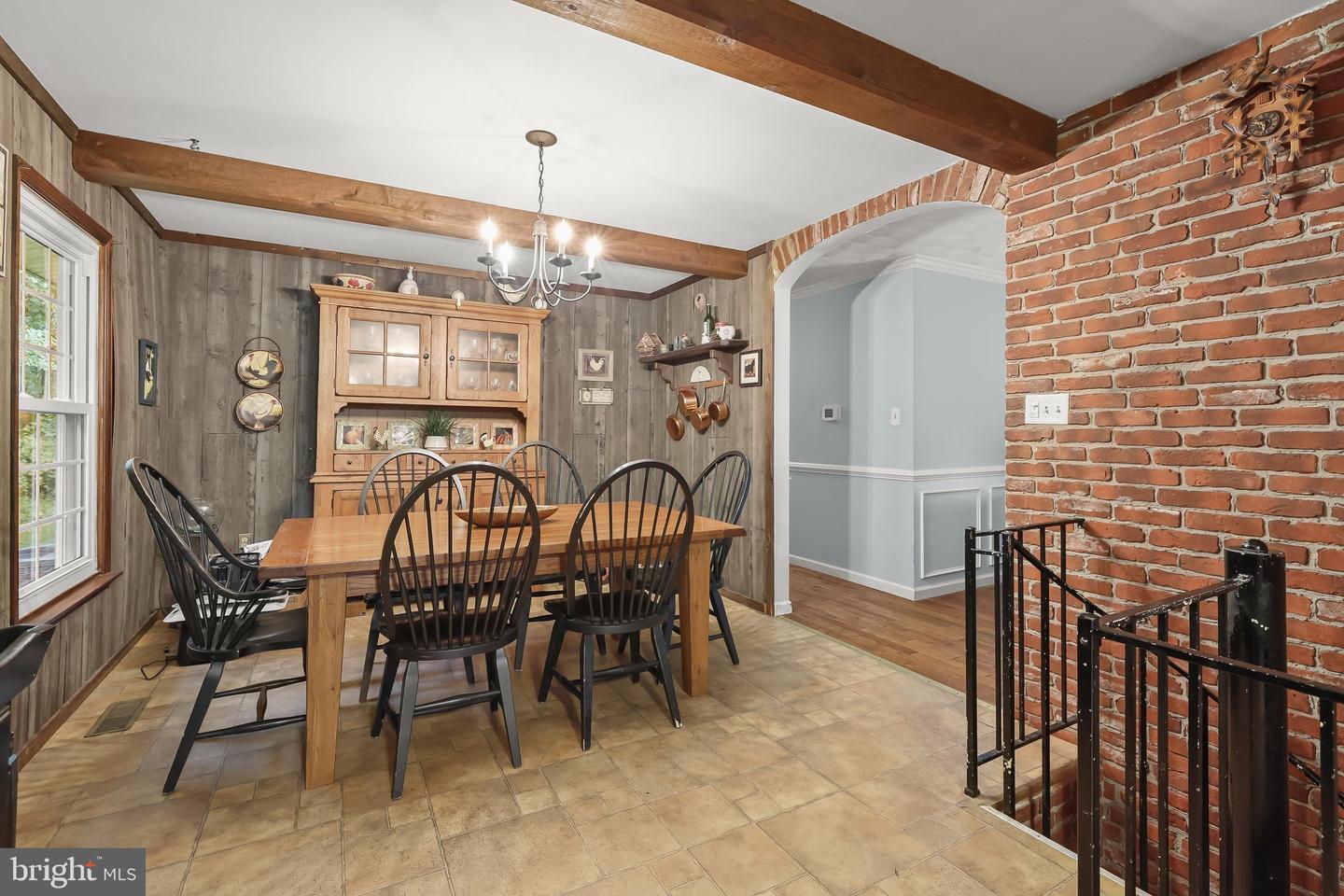 16025 Carrs Mill Rd Property Photo 7