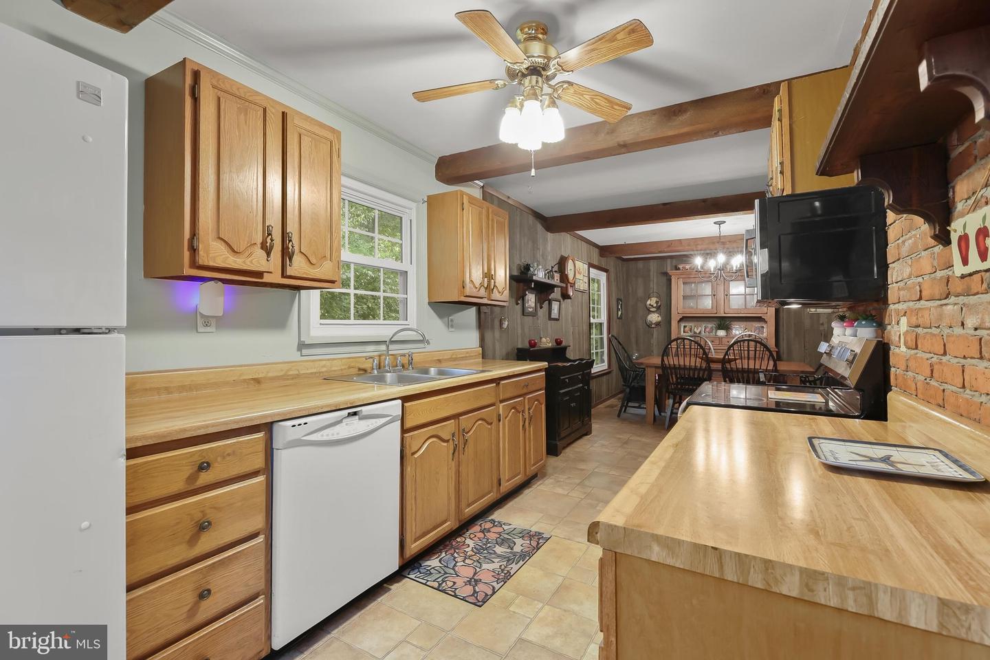 16025 Carrs Mill Rd Property Photo 12
