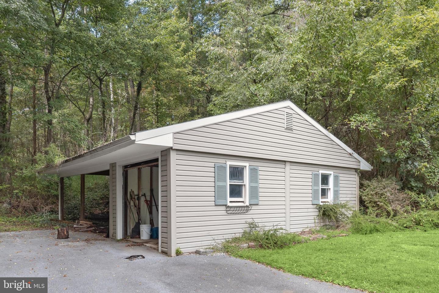 16025 Carrs Mill Rd Property Photo 42