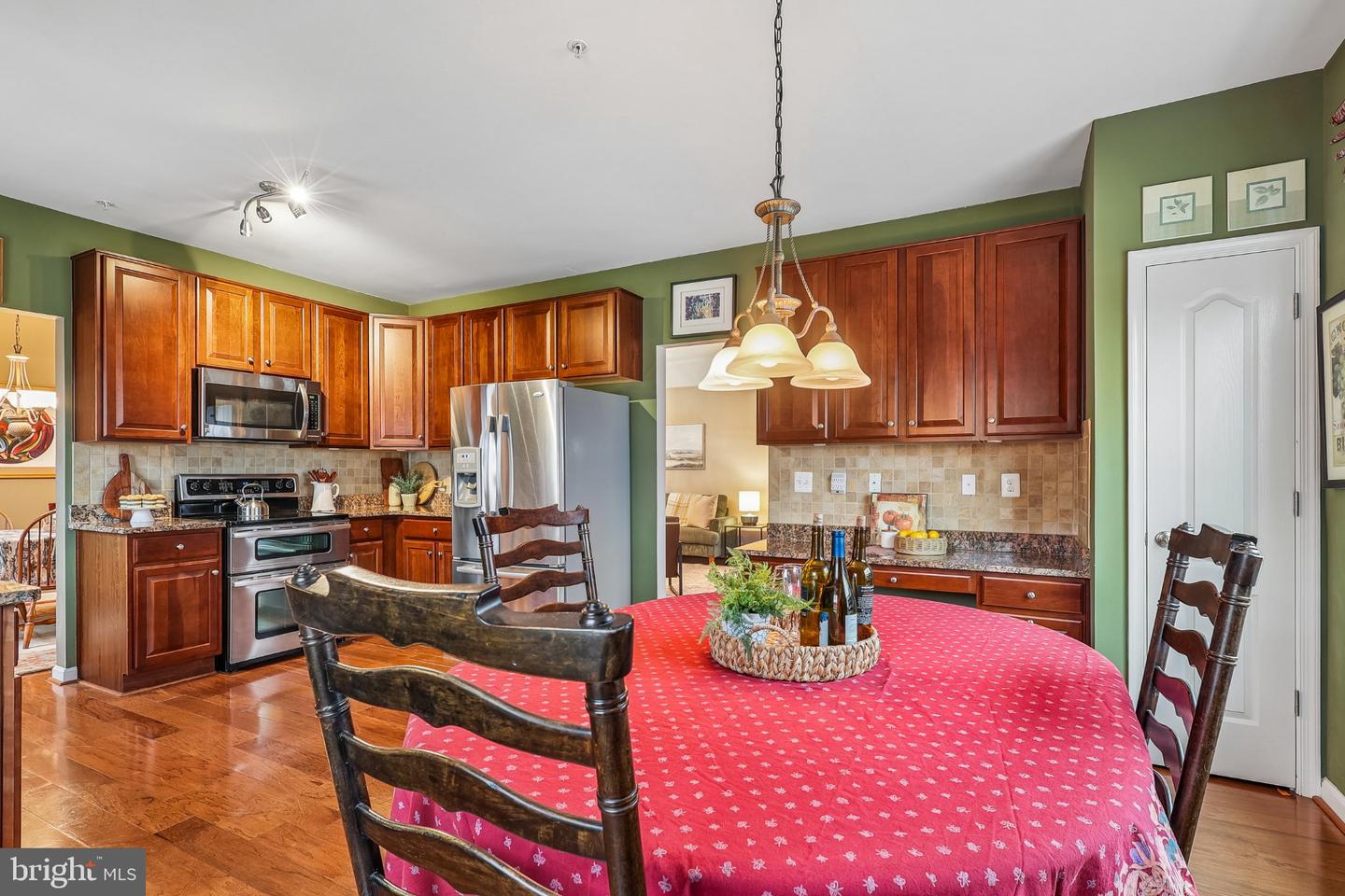 8901 Brauerton Rd #406 Property Photo 18