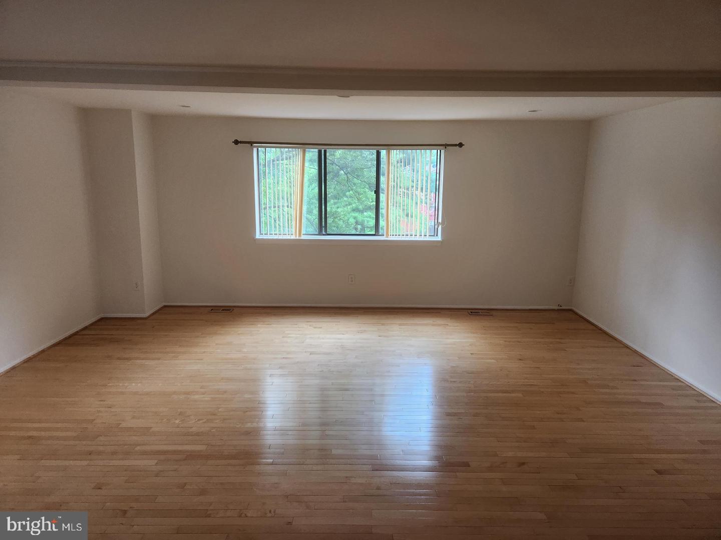 7104 Lasting Light Way Property Photo 4