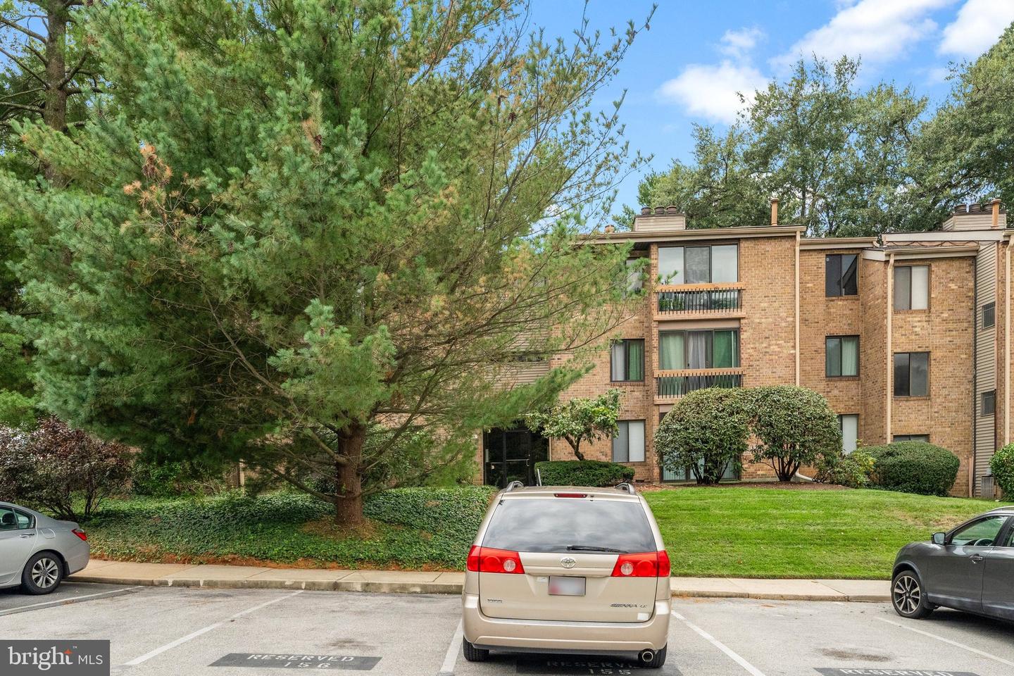 10528 Cross Fox Ln #f-1 Property Photo 2
