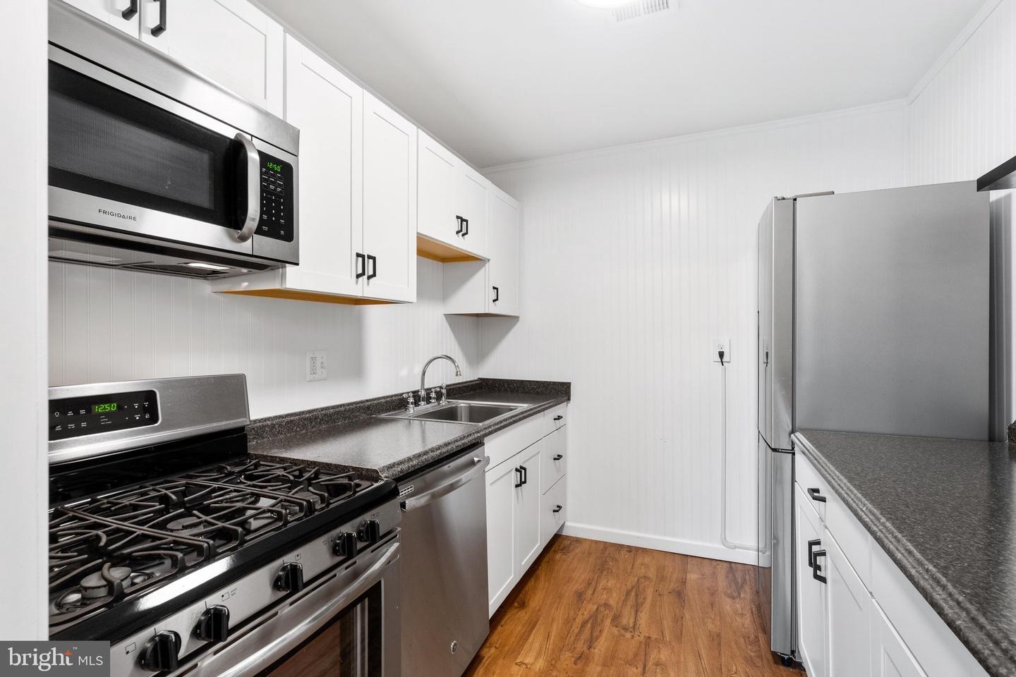 10528 Cross Fox Ln #f-1 Property Photo 17