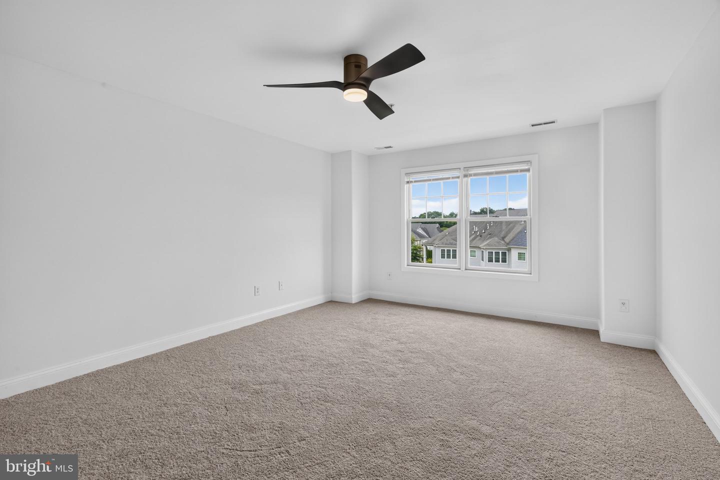 8702 Timber Oak Ln Property Photo 19