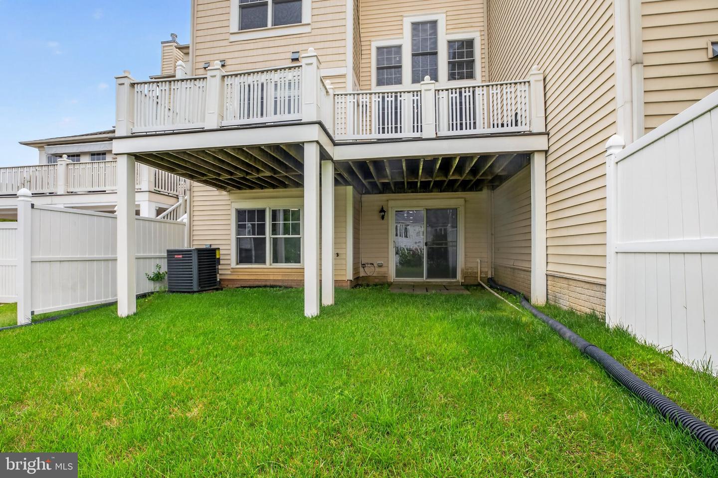 8702 Timber Oak Ln Property Photo 45