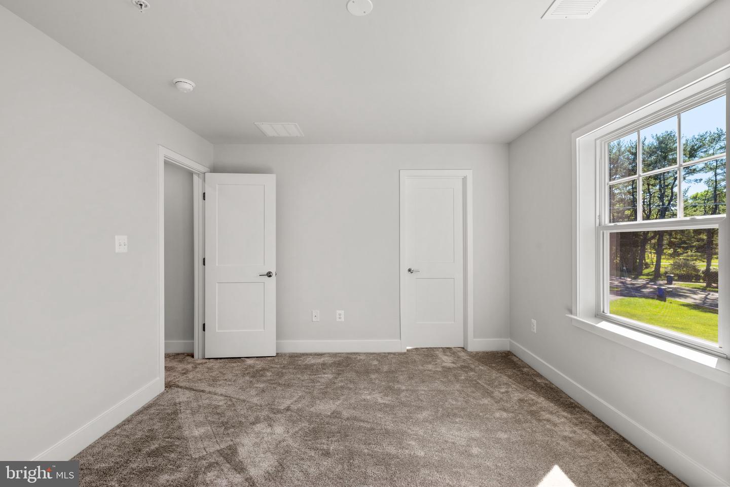 9344 Meredith Ave Property Photo 31