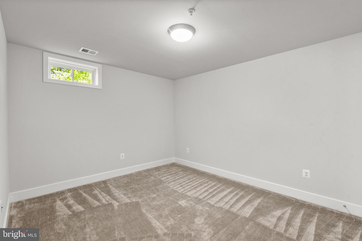 9344 Meredith Ave Property Photo 46