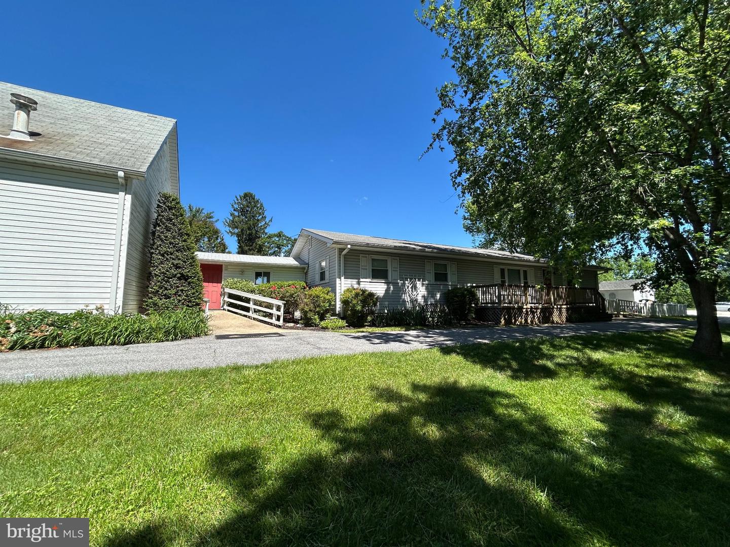 4871 Ten Oaks Rd Property Photo 6