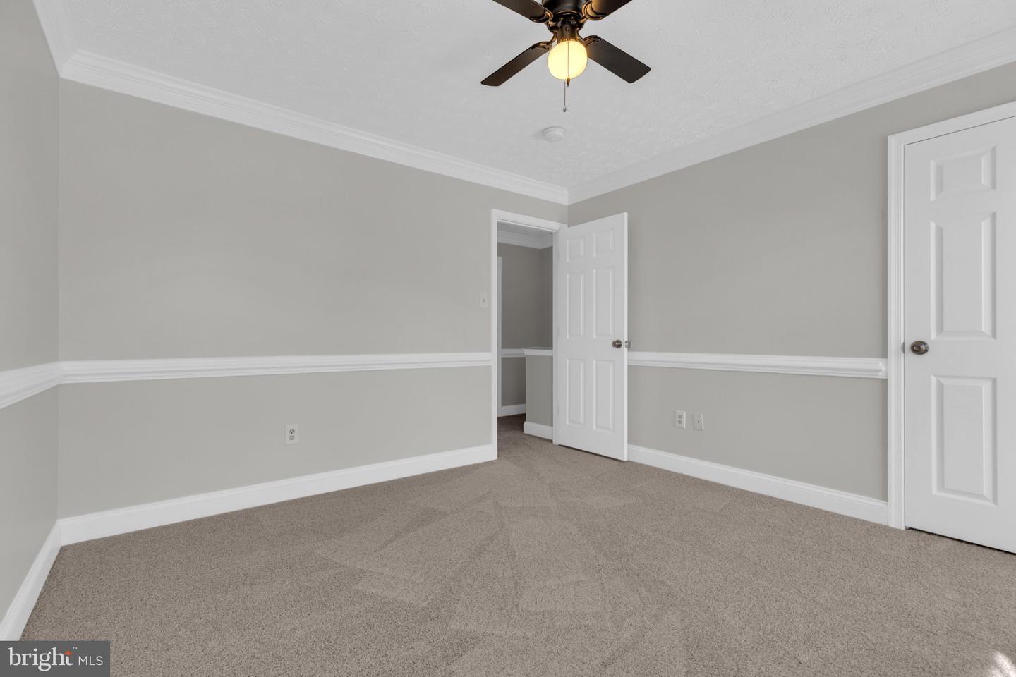 9392 Sewall Ave Property Photo 19